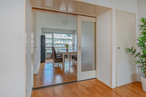 Medium property photo - Saffierhorst 186, 2592 GN Den Haag